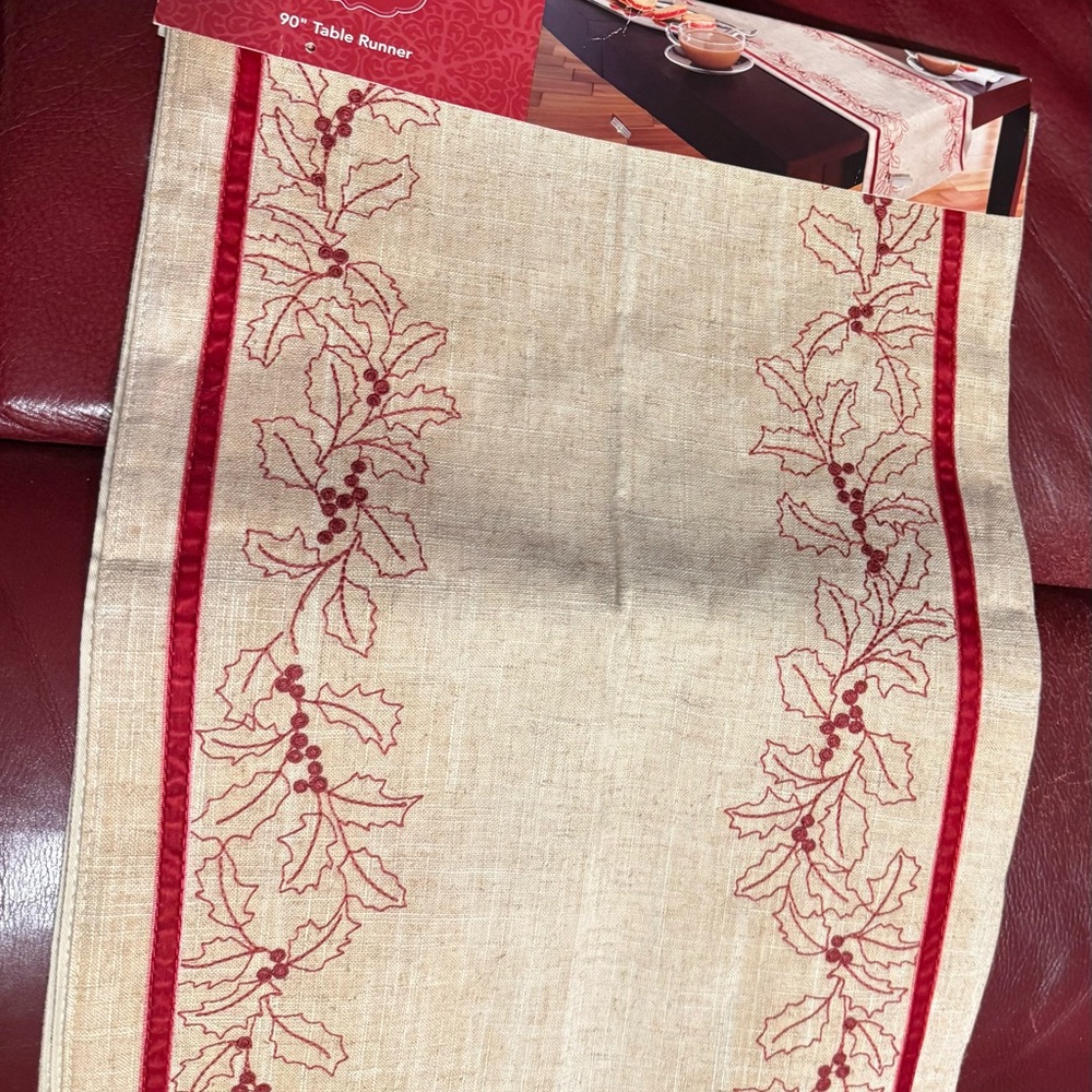 New 90" table runner with holly leaves